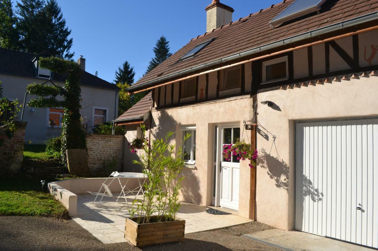 Bed and Breakfast La Licorne Lamarche-Sur-Saone Exterior foto