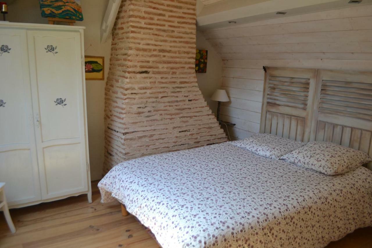 Bed and Breakfast La Licorne Lamarche-Sur-Saone Exterior foto